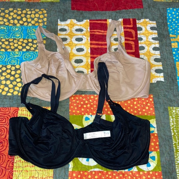 2 Gillian & O’Malley nursing bras (unlined) - Picture 1 of 8